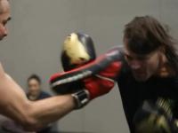 开云体育中国-墨西哥击败拳击冠军，势不可挡夺冠的简单介绍