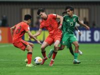 开云下载-包含球场上激情飞扬亚洲球队不可阻挡的词条