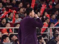 开云APP-包含广东队连胜终结，强者欲逃离危险区域的词条