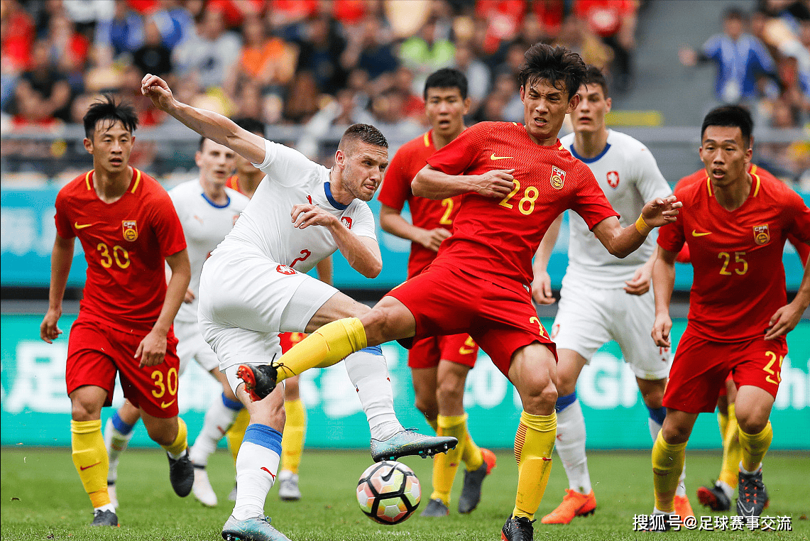 阿拉伯球队努力在国际赛场上取得胜利的简单介绍