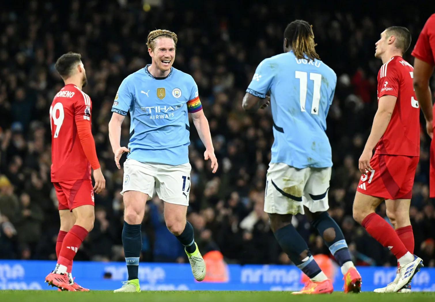 曼城豪取胜利,球队声势如虹 曼城豪取胜利,球队声势如虹