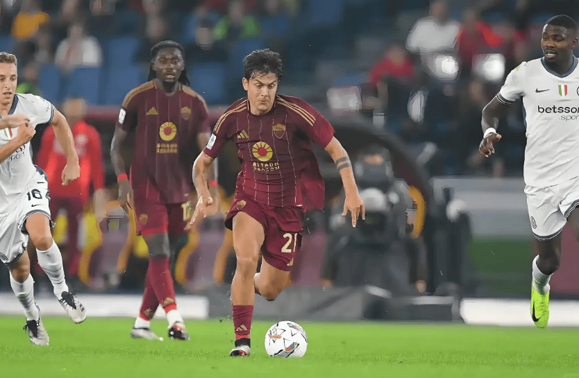 都灵队在客场大获全胜，实力雄厚