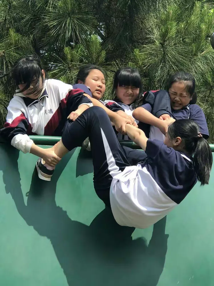 湖北队在比赛中展现了强大的团结力量 湖北队在比赛中展现了强大的团结力量