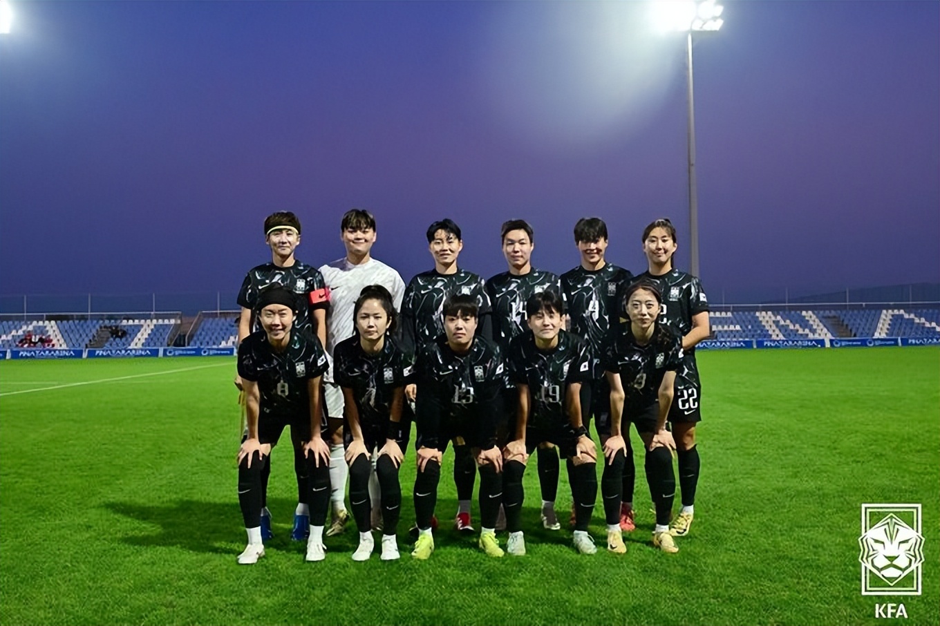 韩国女足遭遇意外失利,无缘晋级比赛 韩国女足遭遇意外失利,无缘晋级比赛