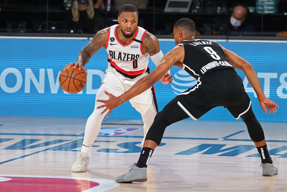 关于灰熊险胜灰狼,保持客场不败的信息 关于灰熊险胜灰狼,保持客场不败的信息