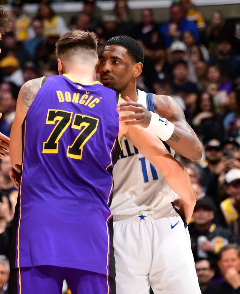 开拓者不敌独行侠再遭重创 开拓者不敌独行侠再遭重创