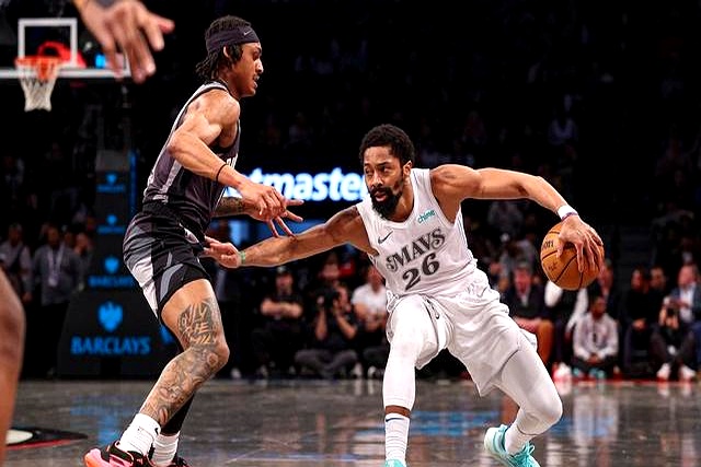 篮网险胜独行侠逼近总决赛 篮网险胜独行侠逼近总决赛