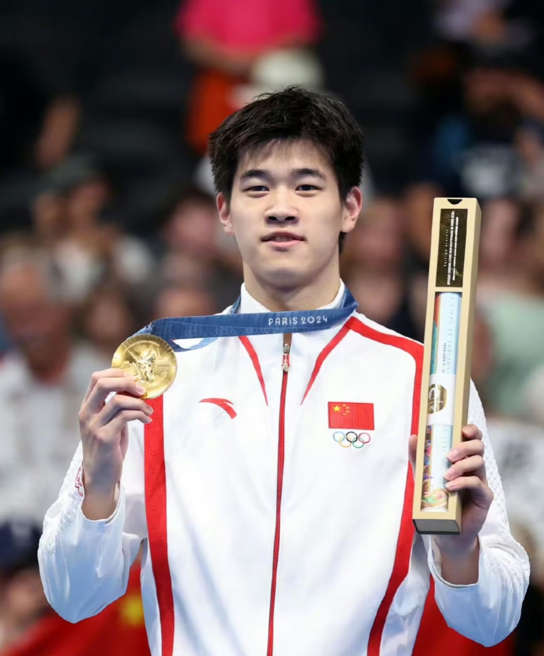 队员表现出色，荣膺赛事最佳球员